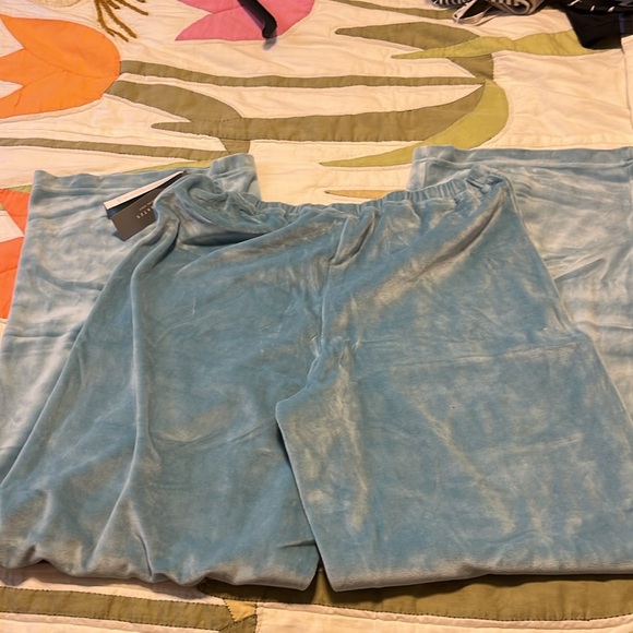 Charter Club Blue Velour Lounge Set - Picture 3 of 8